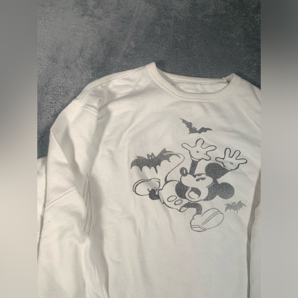 Aerie White Graphic Mickey Mouse Crewneck sweatshirt medium - Picture 3 of 12